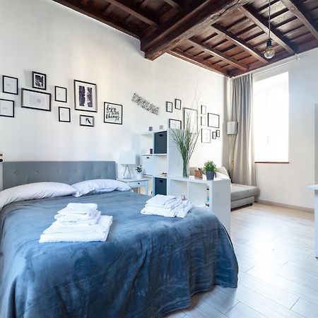 Cozy studio Campo de Fiori Roma Exterior foto